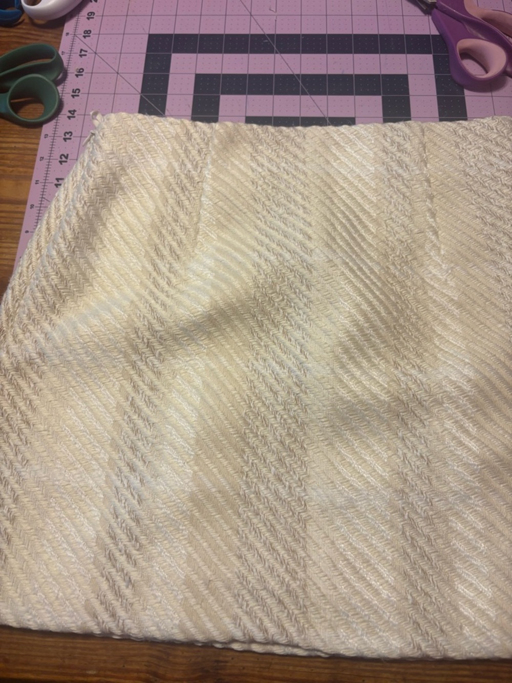 H&M Cream Textured Mini Skirt